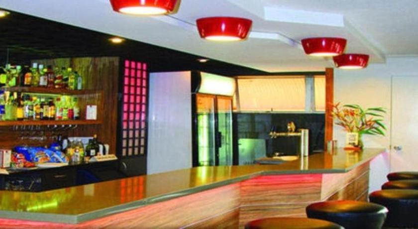 Peninsula International Hotel Сува Екстер'єр фото
